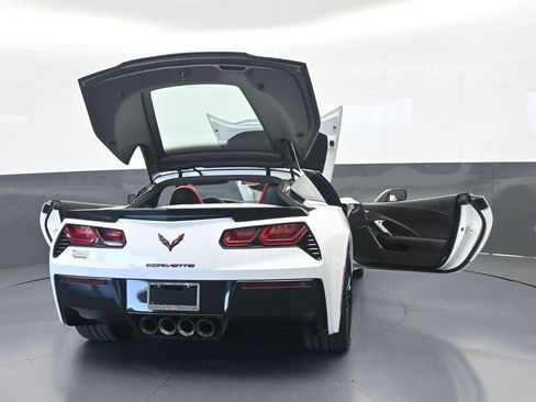 Used 2016 Chevrolet Corvette Stingray Coupe w/ Battery Protection Package RWD image 66