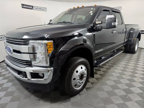 Used 2017 Ford F450 Lariat w/ Lariat Ultimate Package image 2
