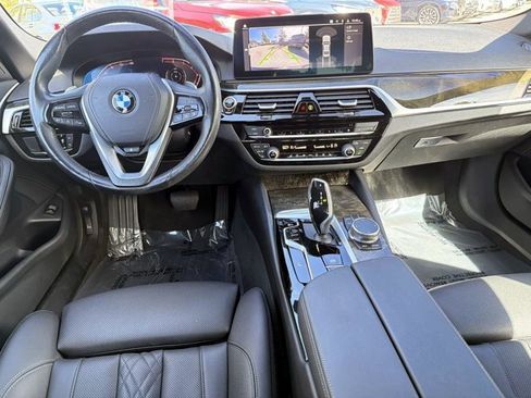 Certified 2023 BMW 530i w/ Convenience Package RWD image 15
