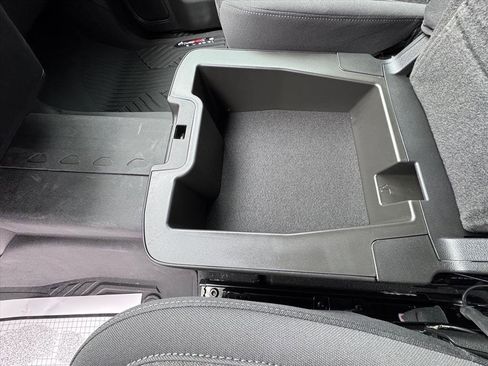 New 2026 Chevrolet Silverado 1500 Custom Trail Boss w/ Dark Appearance Package image 16