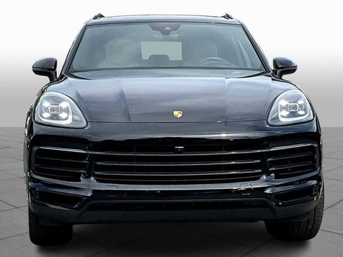 Used 2021 Porsche Cayenne AWD/4WD image 3