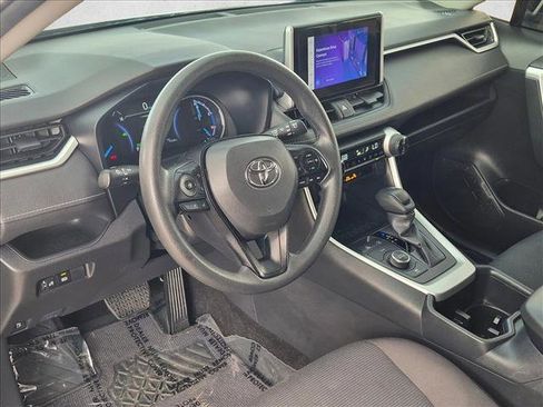 Used 2023 Toyota RAV4 LE AWD/4WD image 10