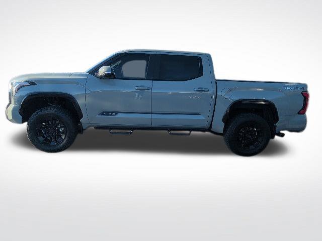 Used 2024 Toyota Tundra Platinum w/ TRD Off-Road Package AWD/4WD image 8