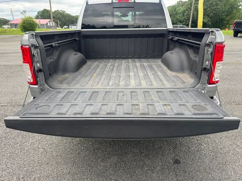 Used 2019 RAM 1500 Big Horn AWD/4WD image 41
