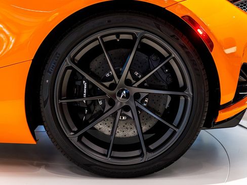 New 2026 McLaren 750S TechLux image 44