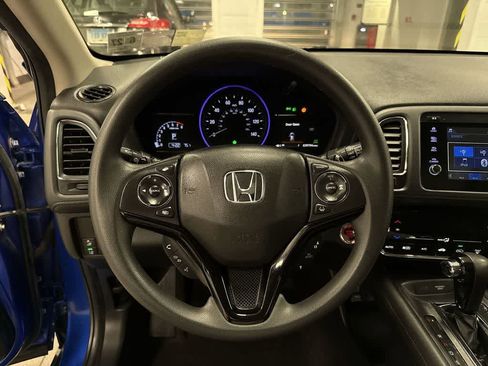 Used 2022 Honda HR-V EX image 18