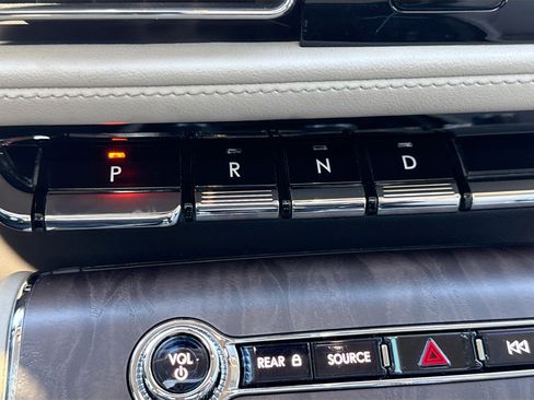 Used 2022 Lincoln Aviator Reserve w/ Elements Package Plus image 31