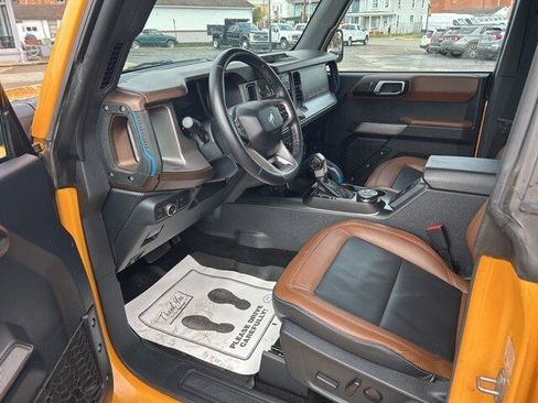 Used 2022 Ford Bronco Outer Banks image 17