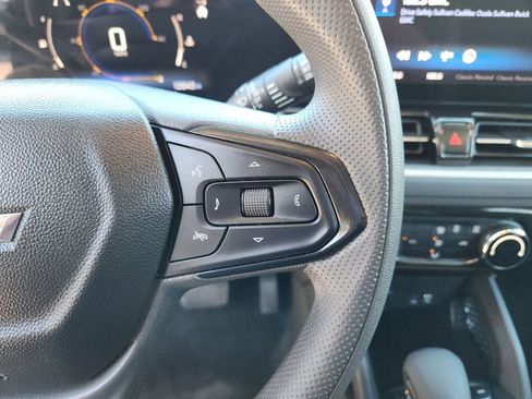 Used 2025 Chevrolet TrailBlazer LT image 26