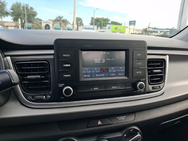 Used 2018 Kia Rio S FWD image 19