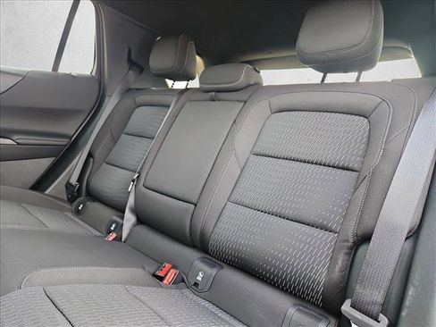 New 2026 Chevrolet Equinox LT w/ Safety and Technology Package image 16