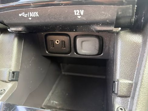 Used 2020 Buick Encore Sport Touring AWD/4WD image 50
