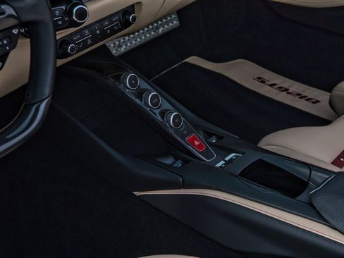 Used 2021 Ferrari 812 GTS RWD image 31