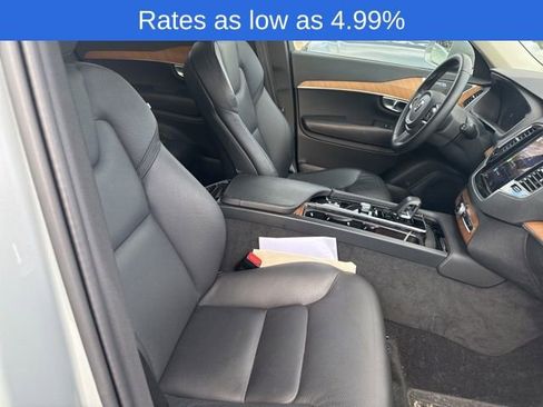 Certified 2024 Volvo XC90 B6 Plus w/ Protection Package image 3