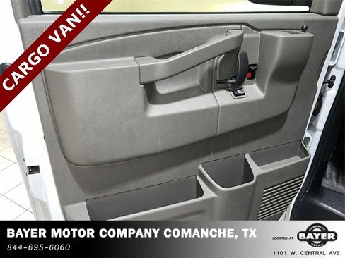 Used 2023 GMC Savana 2500 w/ Driver Convenience Package image 18