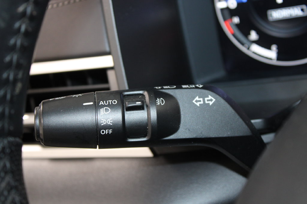 Used 2023 Mitsubishi Outlander SE Black Edition AWD/4WD image 36