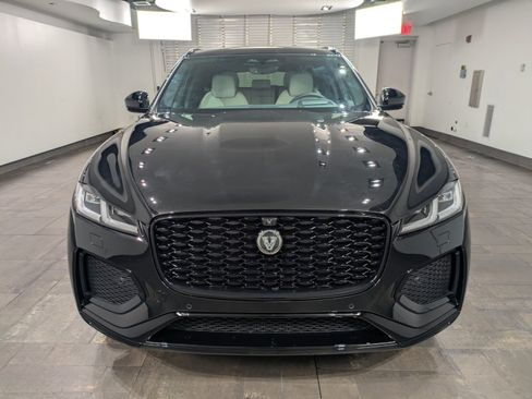 New 2026 Jaguar F-PACE R-Dynamic S image 2