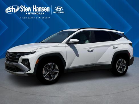 New 2026 Hyundai Tucson SEL image 2