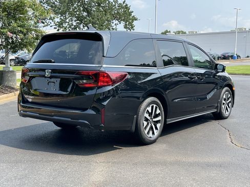 Used 2026 Honda Odyssey EX-L image 13