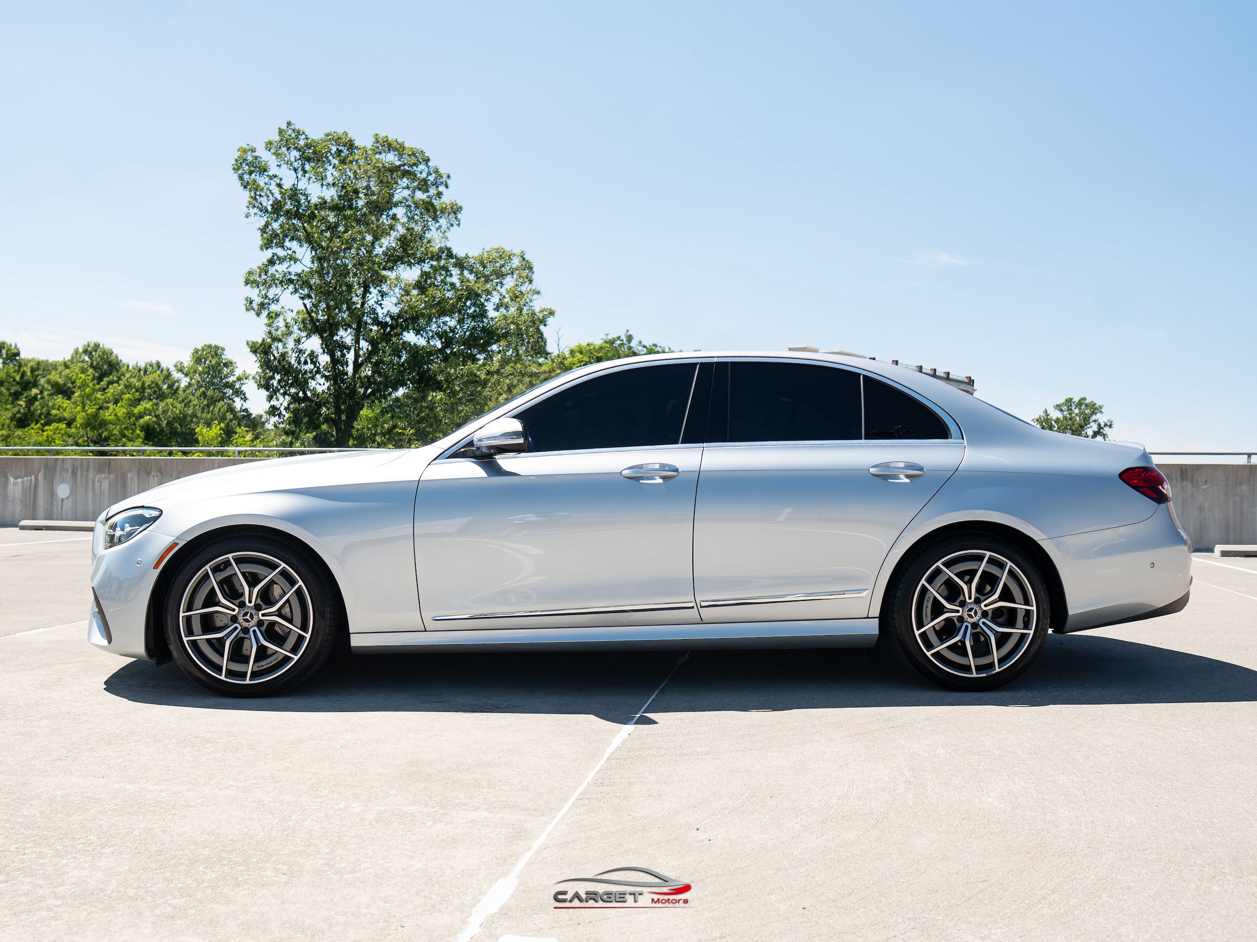 Used 2021 Mercedes-Benz E 350 4MATIC Sedan w/ Premium Package image 4