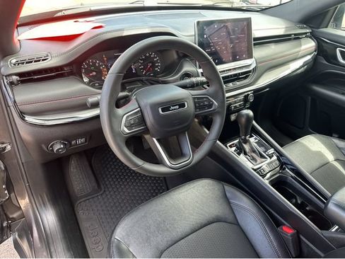 Used 2023 Jeep Compass Trailhawk AWD/4WD image 24