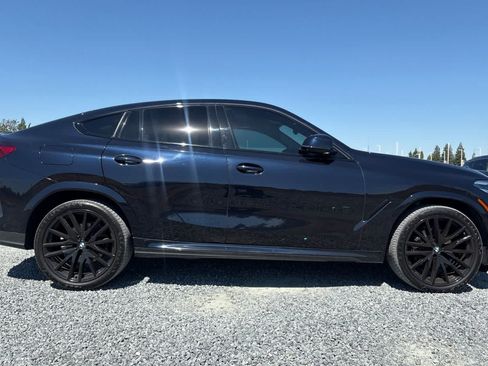 Used 2021 BMW X6 xDrive40i w/ M Sport Package AWD/4WD image 9