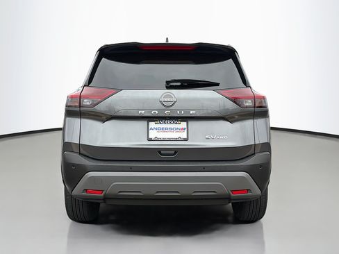 Used 2022 Nissan Rogue SV AWD/4WD image 16