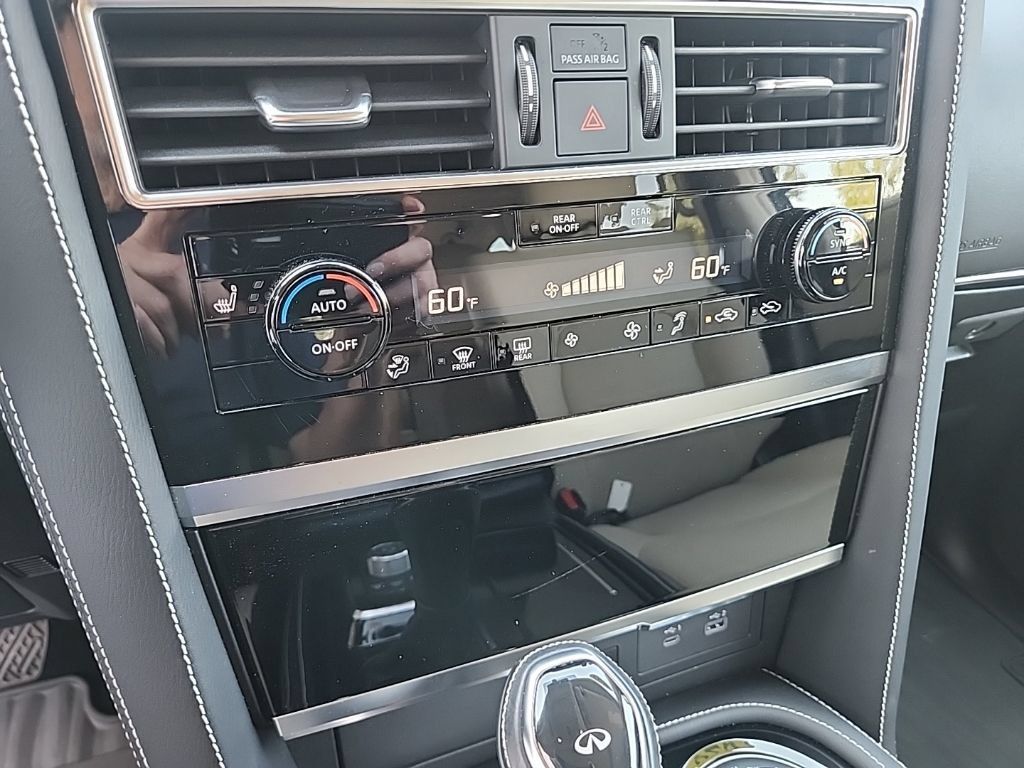 Used 2023 INFINITI QX80 Premium Select w/ Cargo Package AWD/4WD image 24