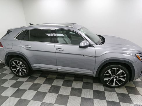 New 2026 Volkswagen Atlas Cross Sport SEL Premium R-Line AWD/4WD image 5