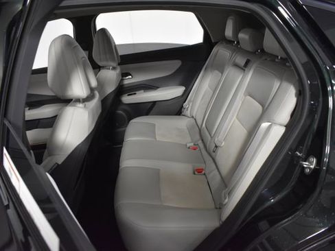 Used 2024 Nissan Ariya AWD image 30