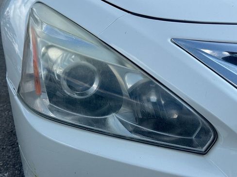 Used 2013 Nissan Altima 2.5 SV w/ 2.5SV Convenience Pkg FWD image 37