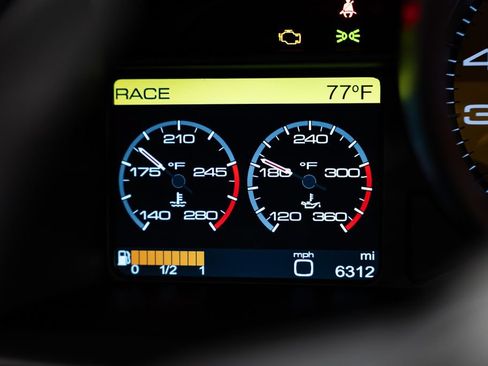 Certified 2014 Ferrari 458 Spider RWD image 31