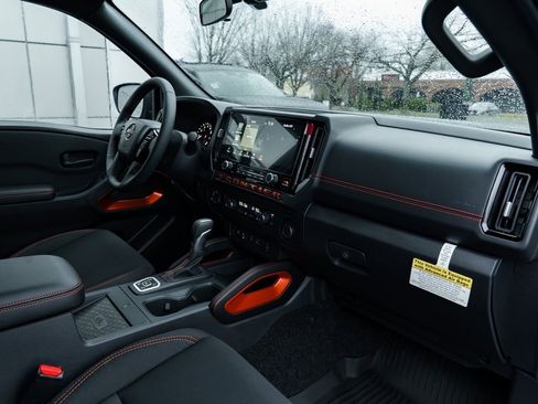 New 2026 Nissan Frontier PRO-4X w/ Pro-4x Convenience Package image 29