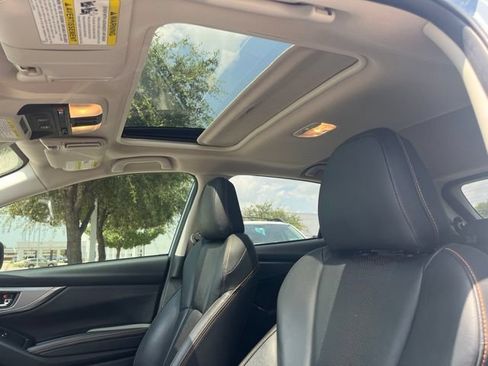 Used 2022 Subaru Crosstrek 2.5i Limited w/ Moonroof Package 2 AWD/4WD image 8