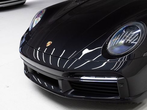 Certified 2023 Porsche 911 Turbo S AWD/4WD image 33