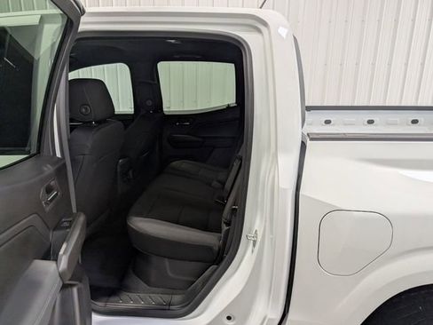 Used 2024 Chevrolet Colorado LT w/ LT Convenience Package II image 10