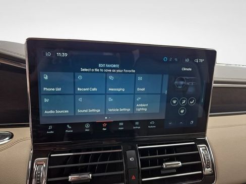 Used 2024 Lincoln Navigator Premiere AWD/4WD image 24