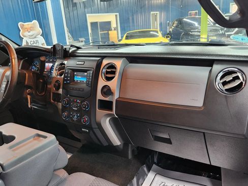 Used 2014 Ford F150 XLT w/ Equipment Group 302A Luxury image 13