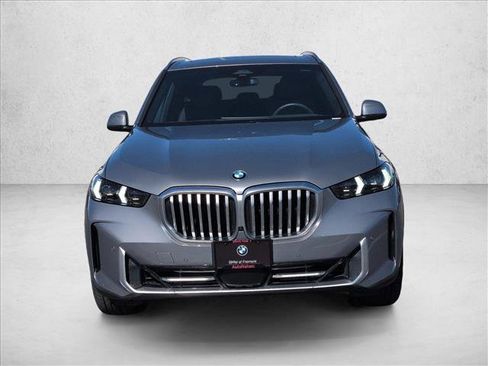 Certified 2024 BMW X5 xDrive40i w/ Parking Assistance Package image 2