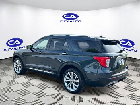 Used 2023 Ford Explorer Platinum w/ Technology Package AWD/4WD image 7