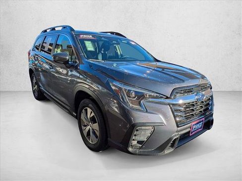 Certified 2024 Subaru Ascent Premium w/ Convenience Package image 3