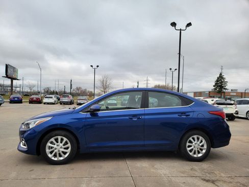 Used 2021 Hyundai Accent SEL image 4