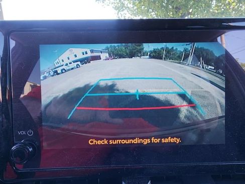 Used 2025 Toyota Corolla Cross LE FWD image 14