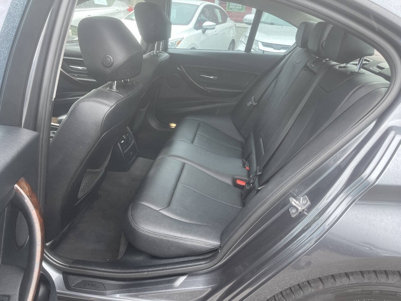 Used 2014 BMW 328i Sedan RWD image 22