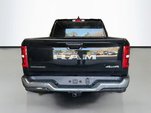 New 2026 RAM 1500 4x4 Crew Cab image 7