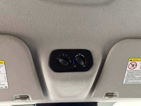 Used 2016 Ford Transit 350 XL image 33