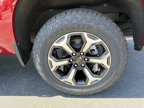 New 2025 Chevrolet Silverado 1500 RST w/ Convenience Package II image 19