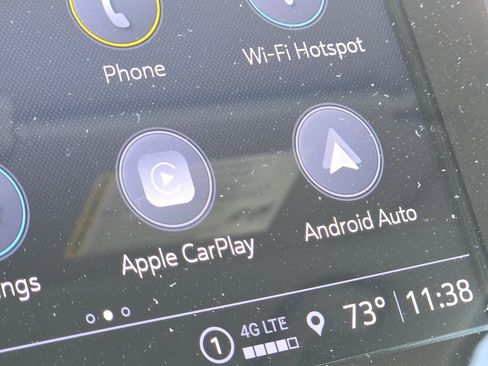 Used 2024 Chevrolet Equinox Premier image 5