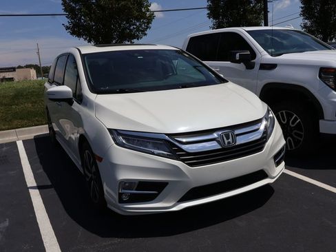 Used 2019 Honda Odyssey Elite image 5