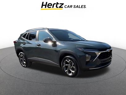 Used 2025 Chevrolet Trax LT